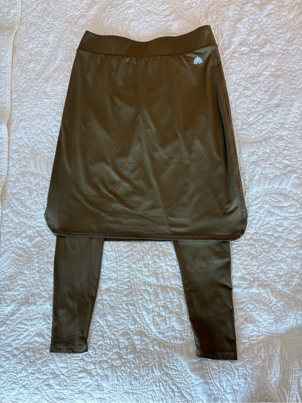 Snoga Athletics Skirted Leggings size Large Olive Green